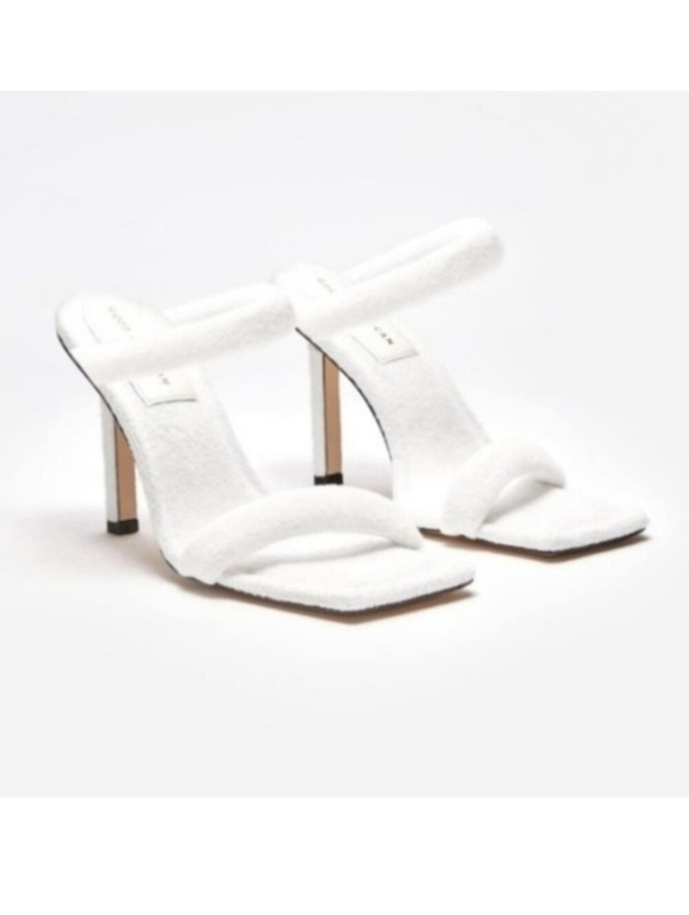 Good American NIB White Terry Strap Heels Size 8.5
